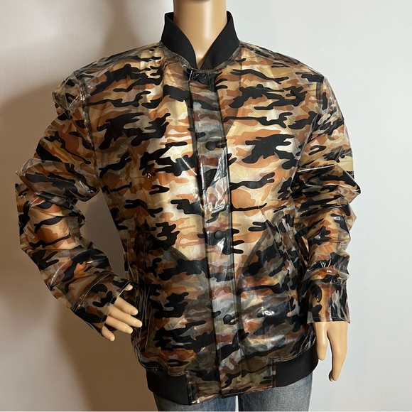 Women’s Zara Camo Raincoat - Picture 1 of 2